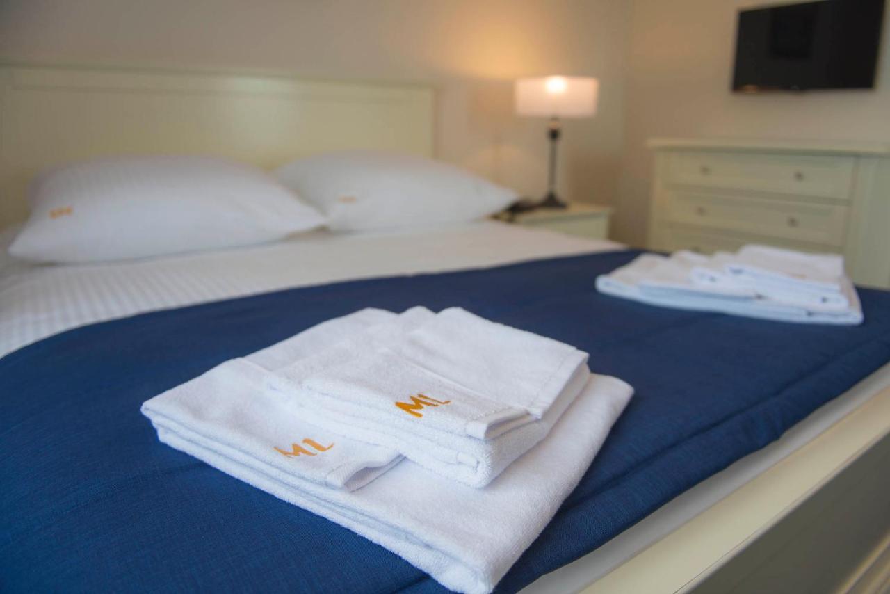 Mona Lisa Wellness & 3*